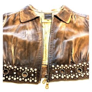 Leather cropped jacket